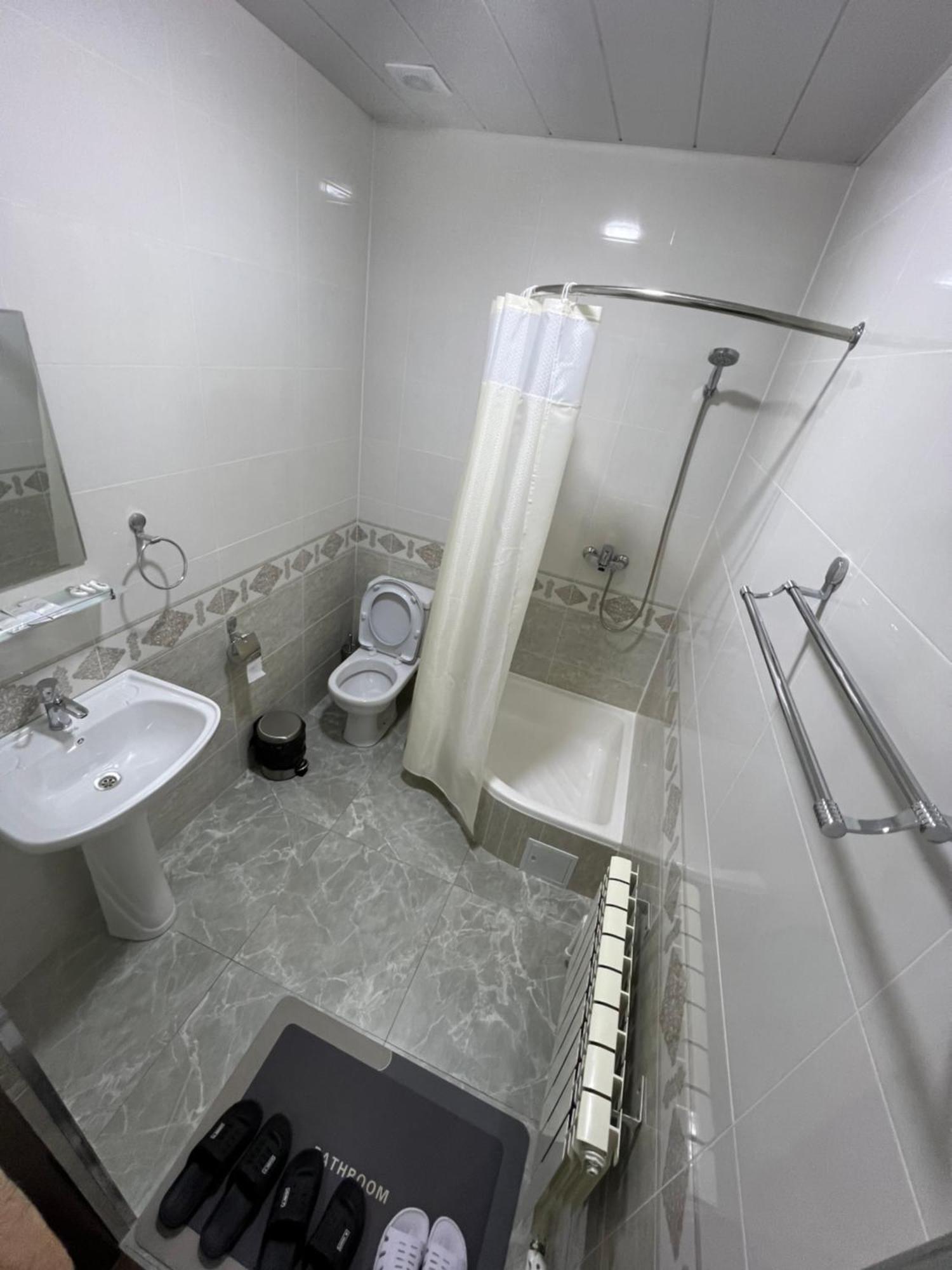Everland Guest House Buhara Kültér fotó