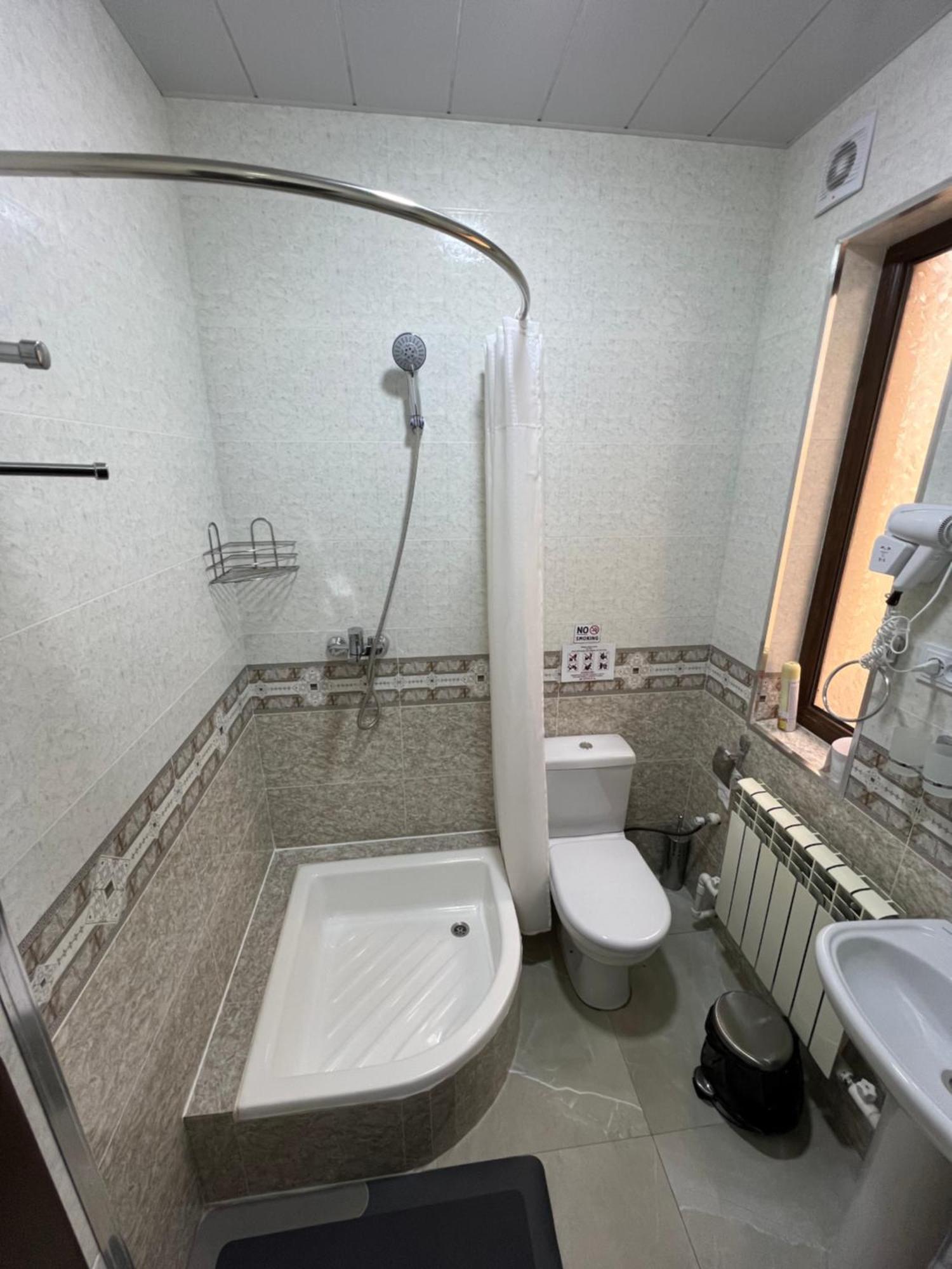 Everland Guest House Buhara Kültér fotó