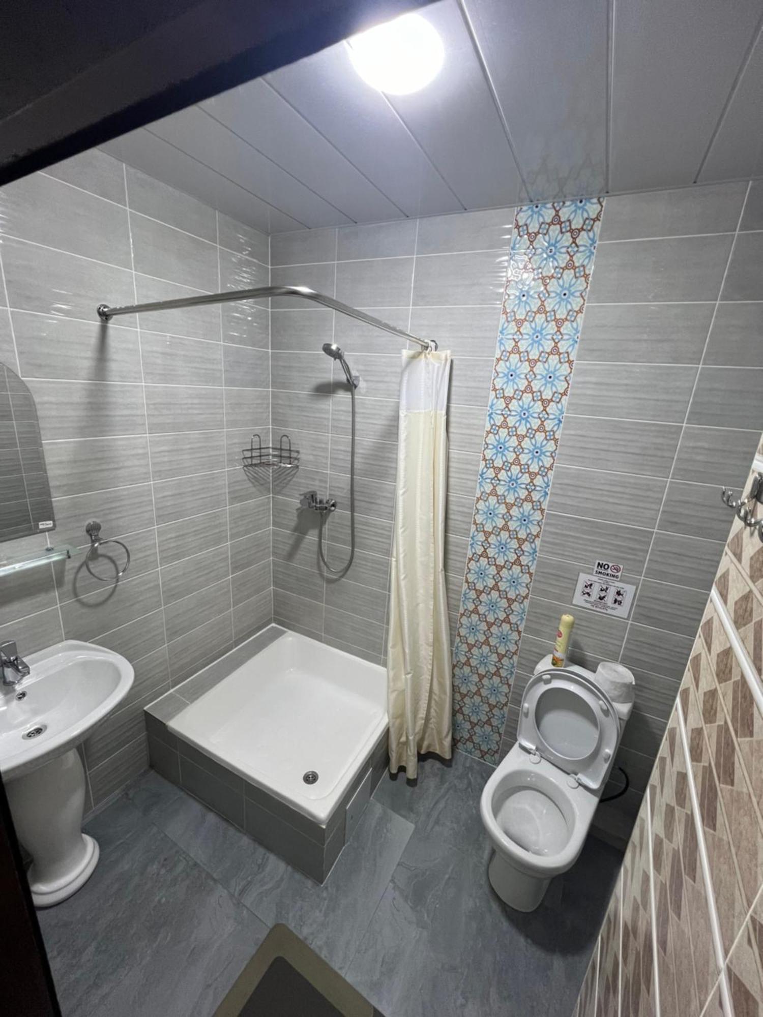 Everland Guest House Buhara Kültér fotó